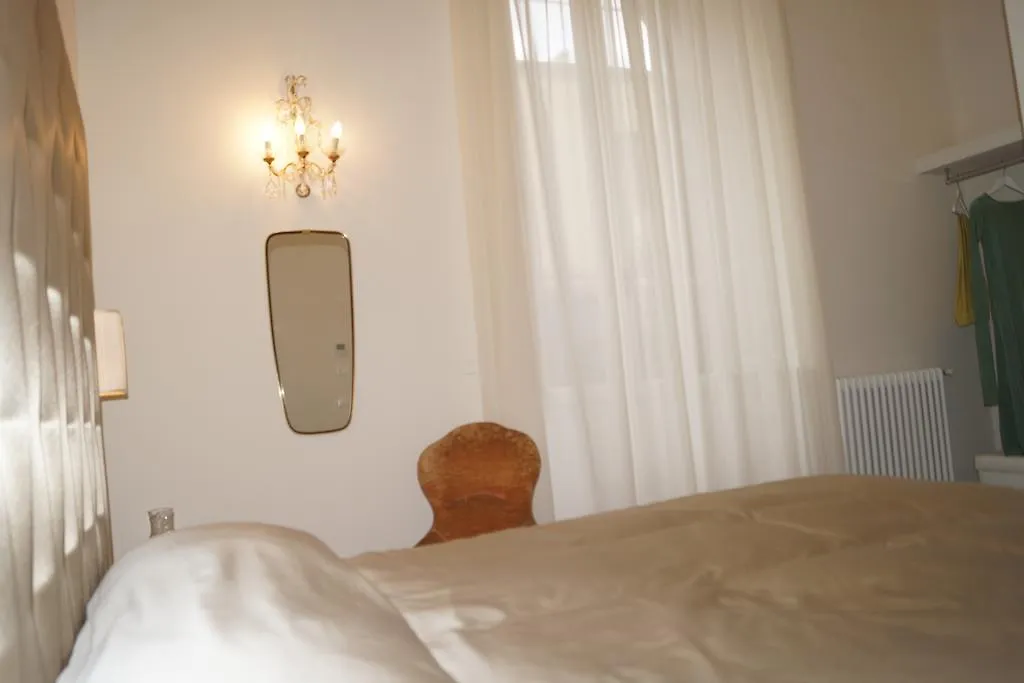 Mia Bb Bed & Breakfast Rome Italy